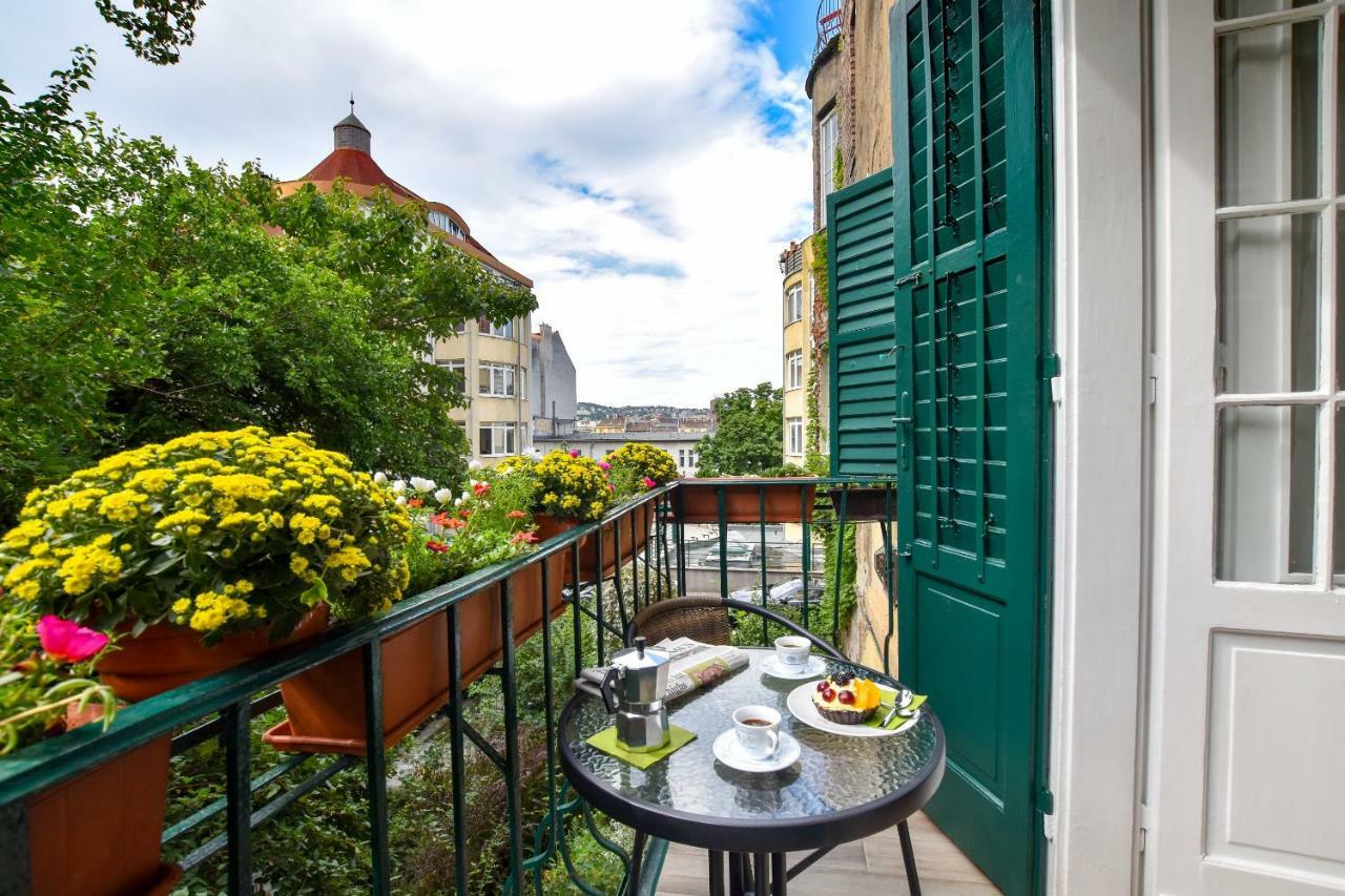 Christine Apartment Close To The Buda Castle Budapest Eksteriør billede